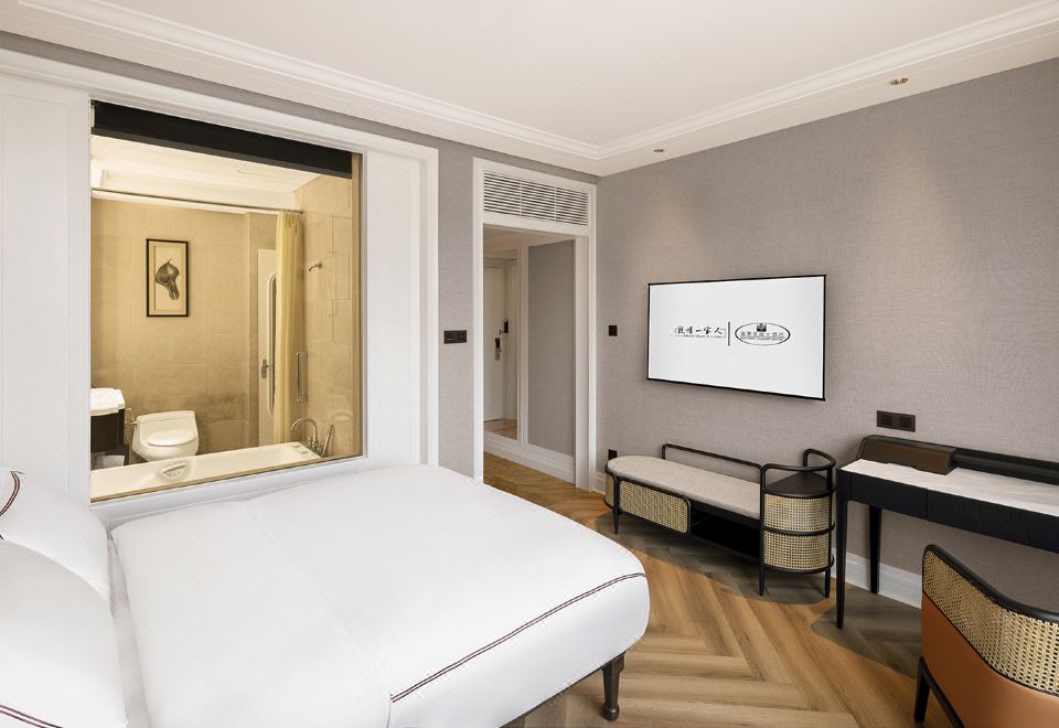 SeaView Garden Hotel QingdaoElegant Single Room