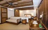 Fridays Puerto Galera Hotels in 
