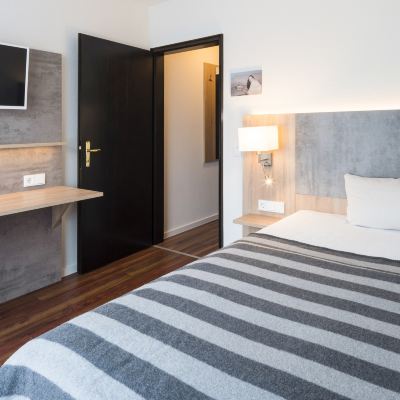 Saver Tiny Double Bed Base I Hotel Promo Code
