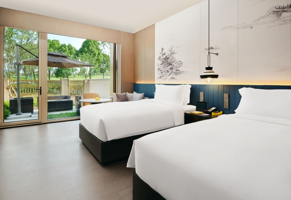 Mhub by MGM Nanjing JiangningSuite With Courtyard View