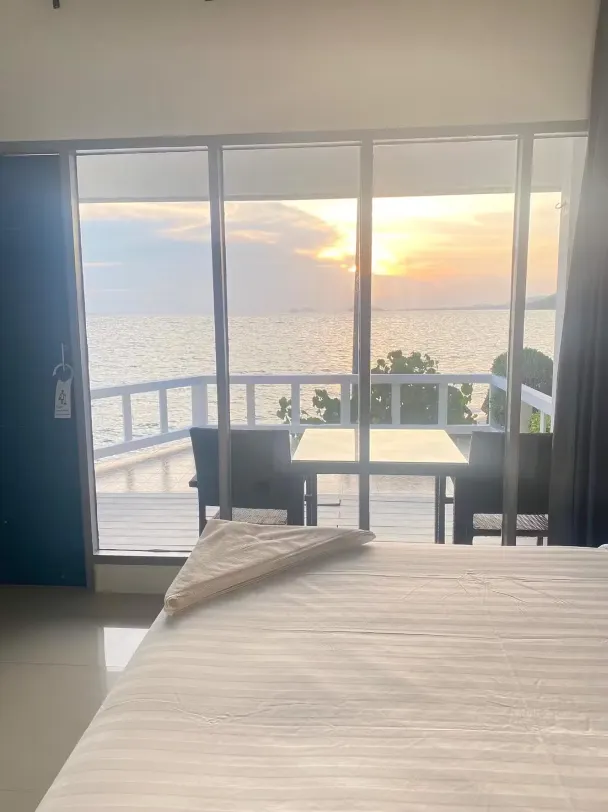 ห้องบียอนด์ เดอะซี