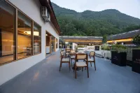 Rongzhuang Villa Mubai