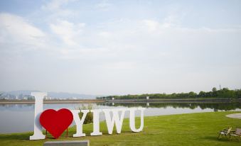 Yourworld International Conference Center - Housity