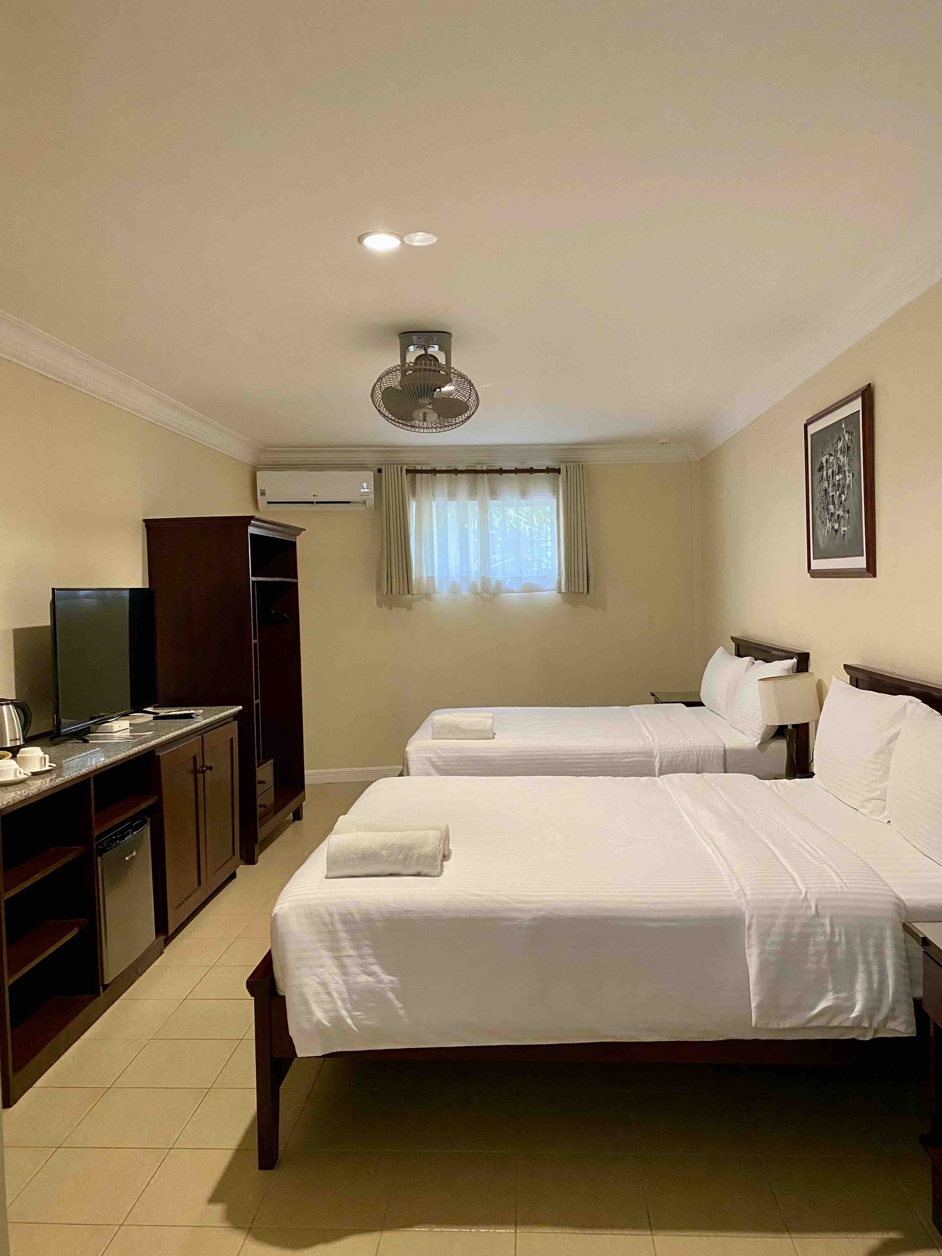 高级家庭房（主楼）