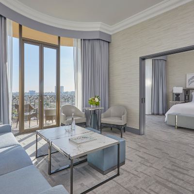 One Bedroom Beverly Suite Beverly Wilshire, A Four Seasons Hotel Promo Code