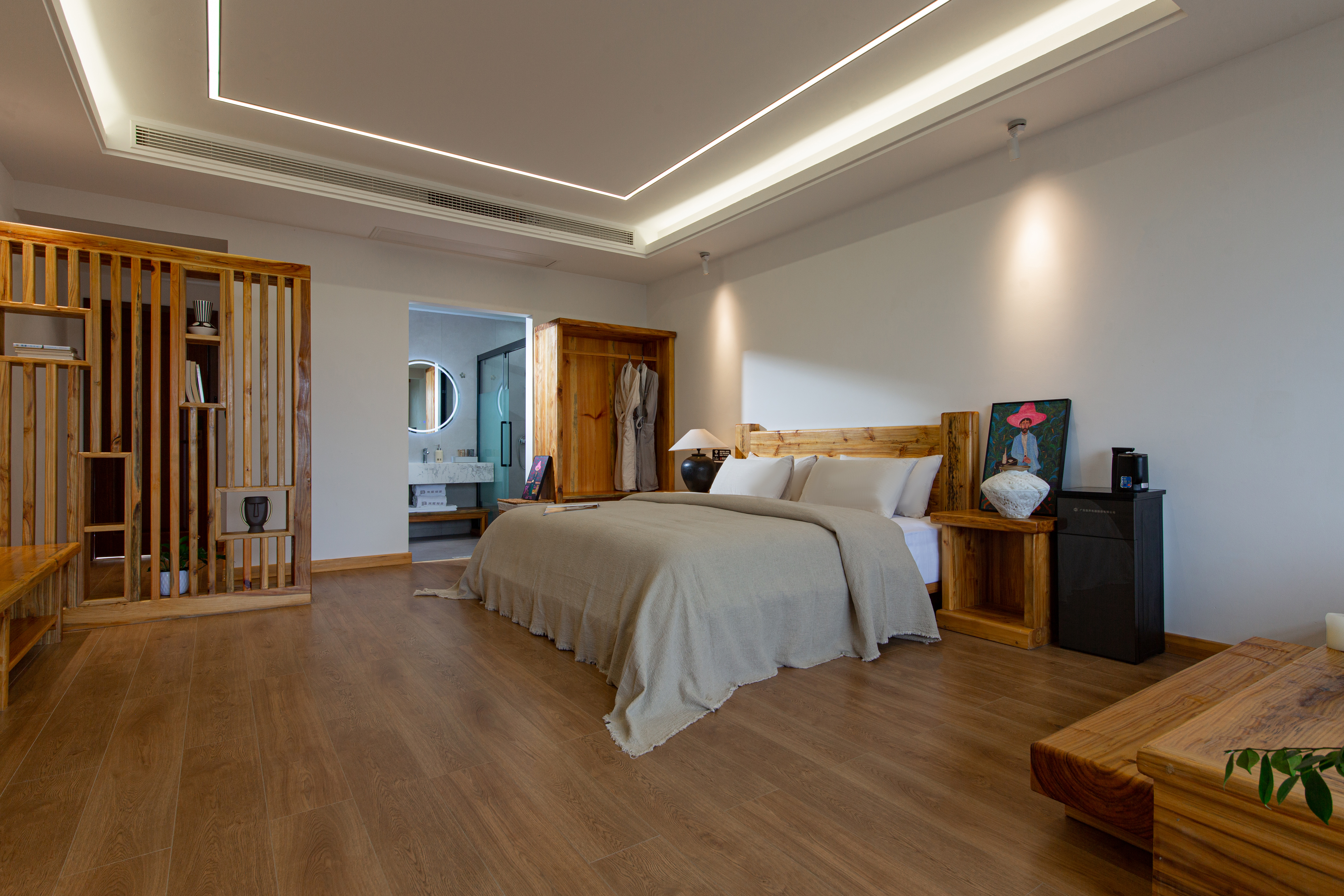 Queen Room With Mountain View