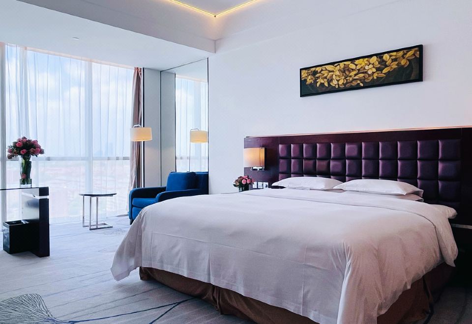 豪华商务大床房