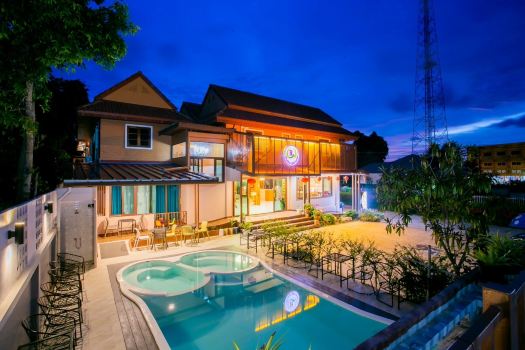 เรือนรัตนะ บูทีค รีสอร์ท Ratana boutique resort