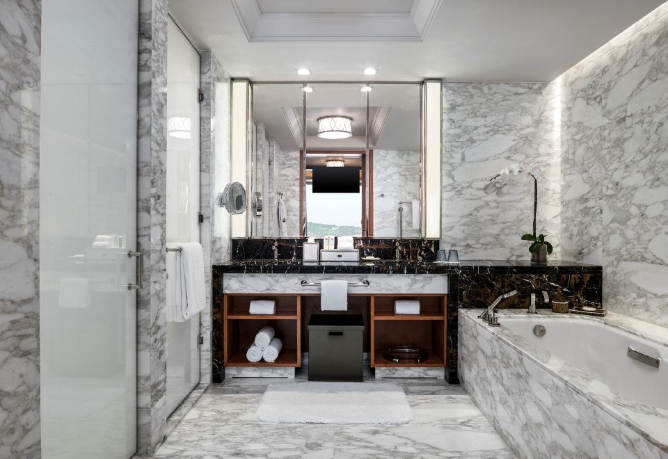 The St. Regis MacaoSt. Regis Suite Two Queen