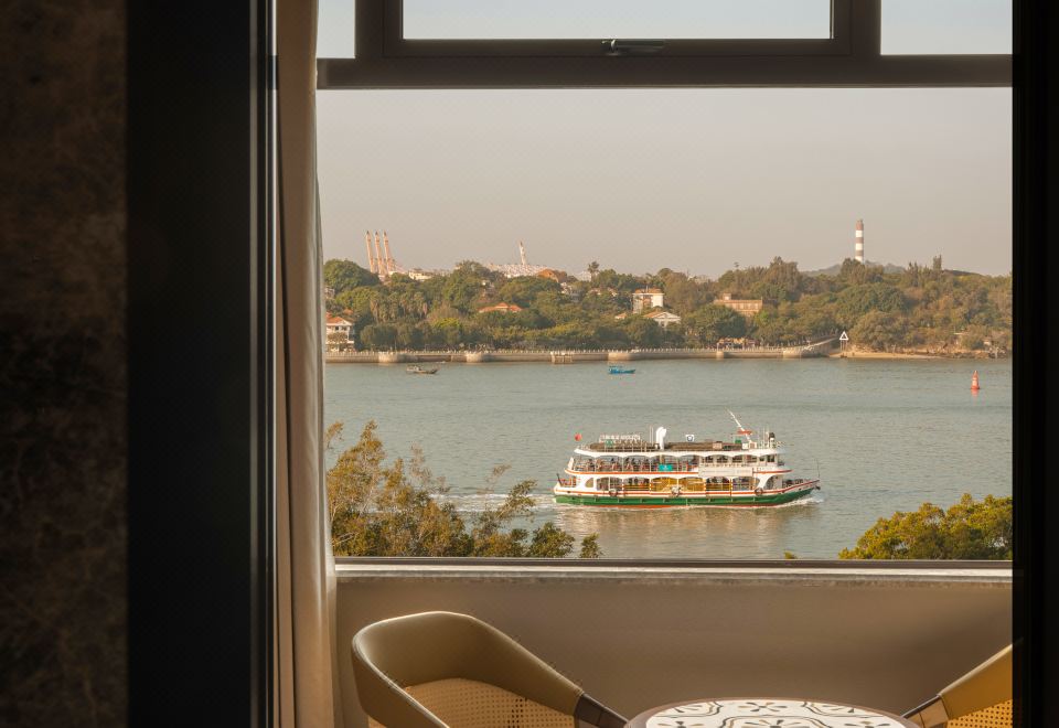 鷺江全海景兩居室套房（270度海景）