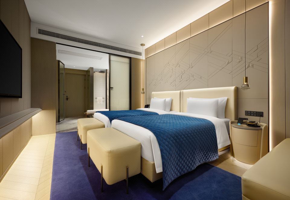 Vance Hotel HangzhouCity-view Deluxe Twin Room