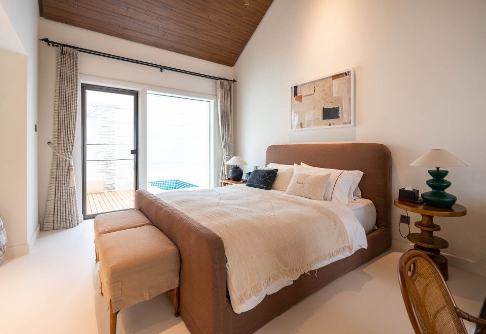 湖畔露台私汤房