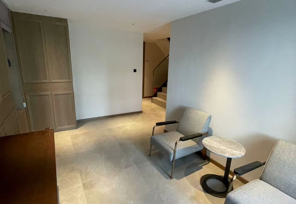 宽璟复式家庭房