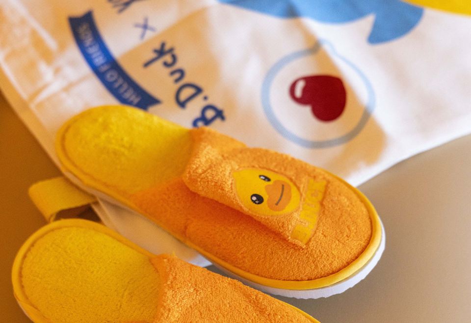 小黃鴨主題尊享景觀房錢塘江景