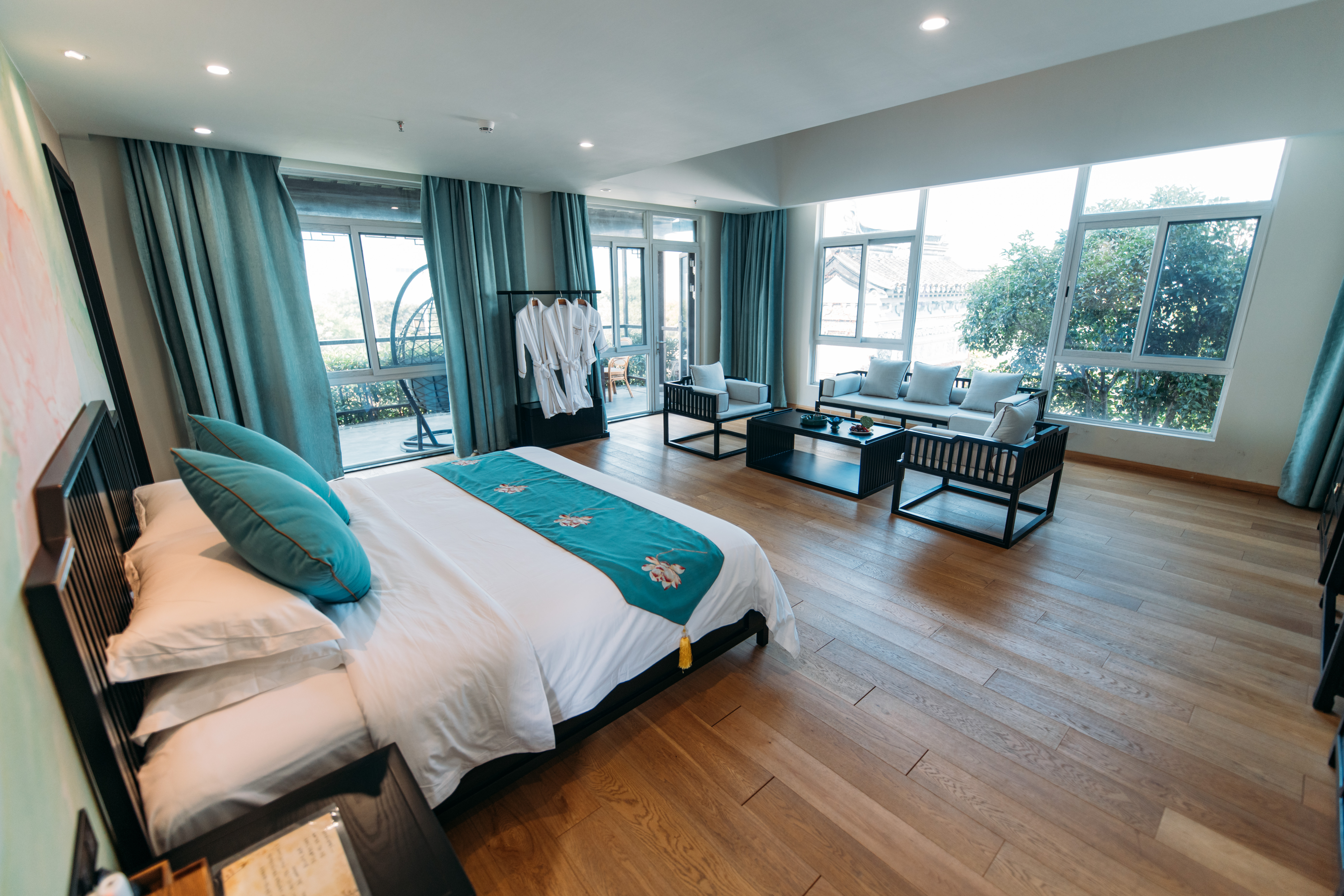 拾良辰丨清心·双景泡浴·阳台Max·大平层套房