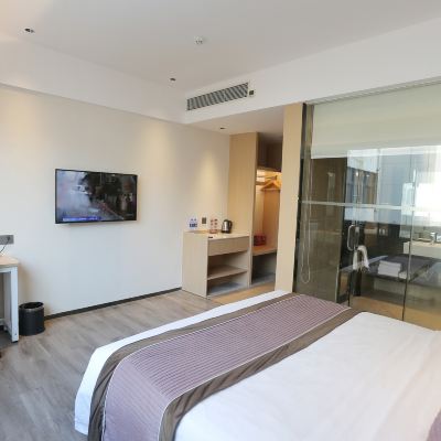 主樓精緻大床房 珠海新海利大酒店優惠