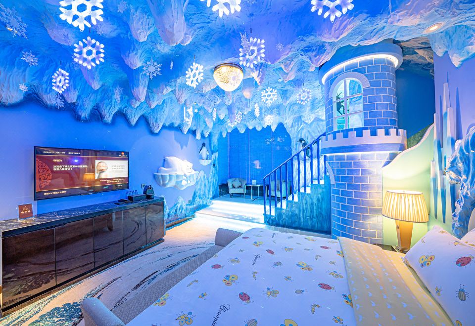 Zhaolin Grand Hotel BeijingIce And Snow Fantasy Duplex Suite