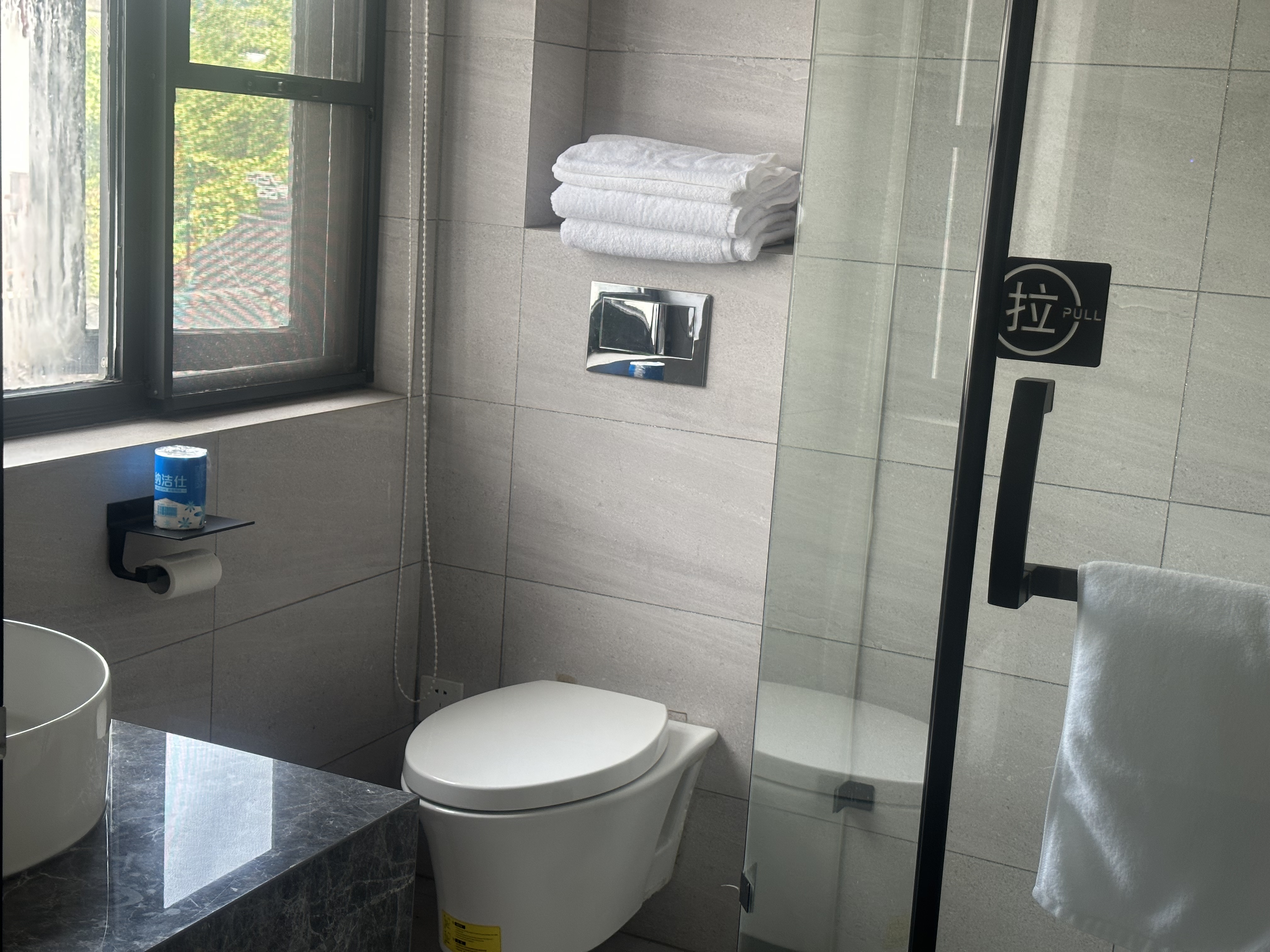 倚楼-舒适双床间（山景、舒适床品、科勒洁具）