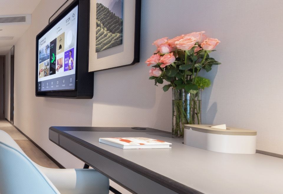 高級大床房（普蘭特床墊+亞朵記憶枕）