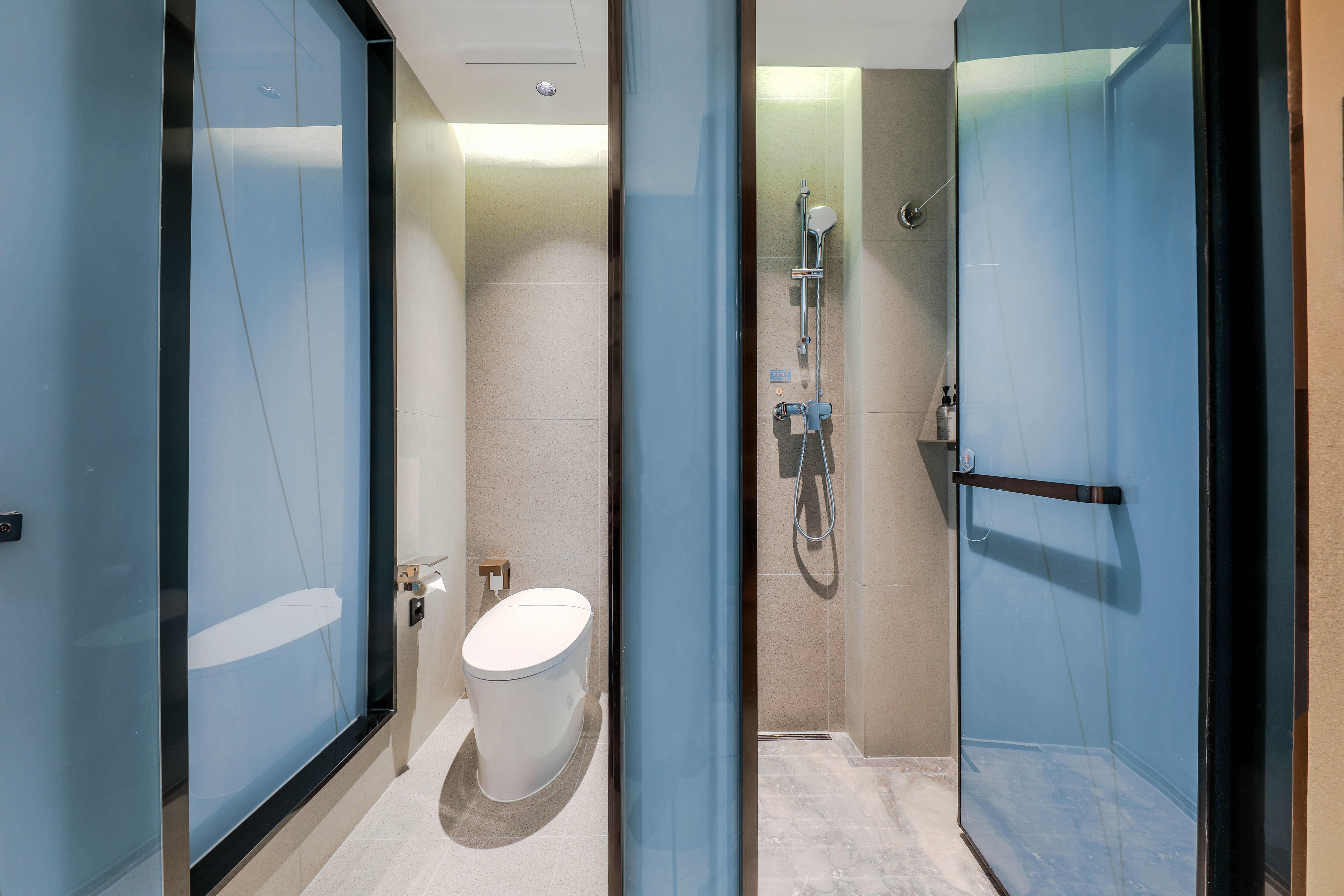 智享·奢华双床房（全屋智能+乳胶床垫+冰箱）