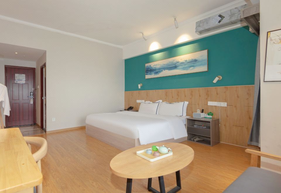 City-View Smart Choice Double Bed Room