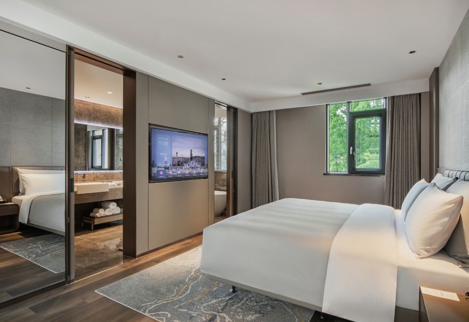 Superior Queen Room