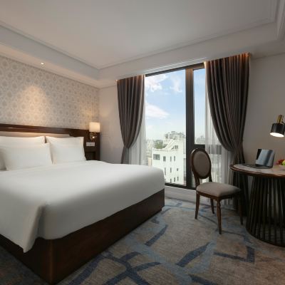 藍寶石景觀特大床房 東方翡翠飯店優惠