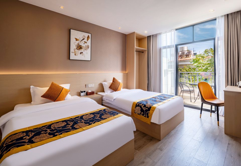 海景别墅三室六床房