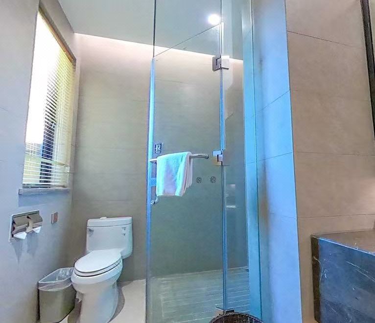 Yuetianxia Hot Spring HotelRiverside Detached Hot Spring Courtyard Three Bedroom Villa