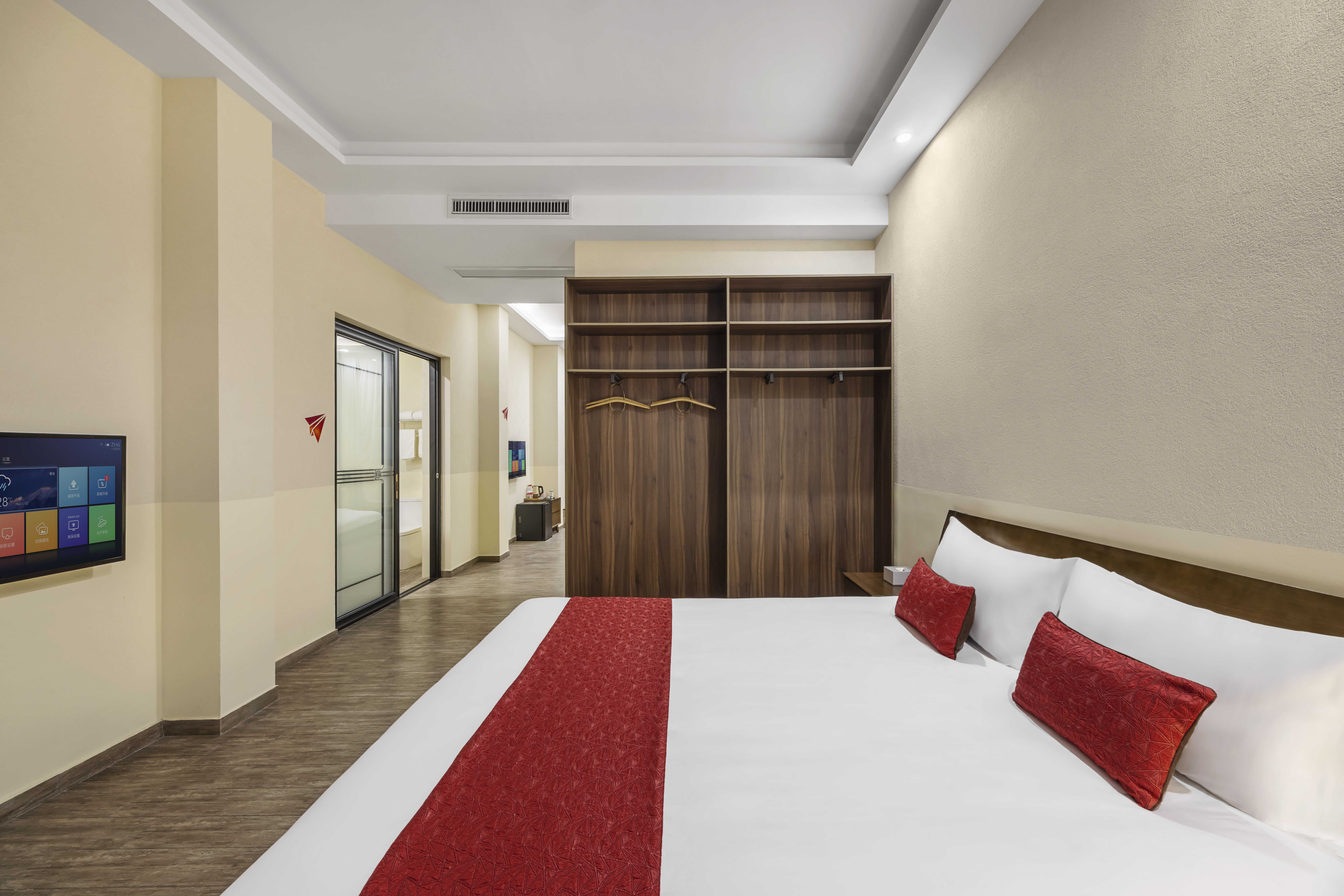 园景商务套房（动静分区+品质梳化床）