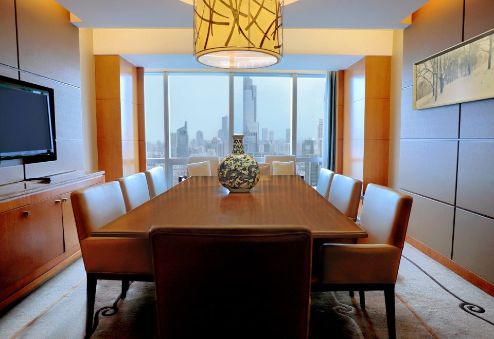 270°湖景日出超大套房·坐拥紫金山玄武湖·摩登金陵城