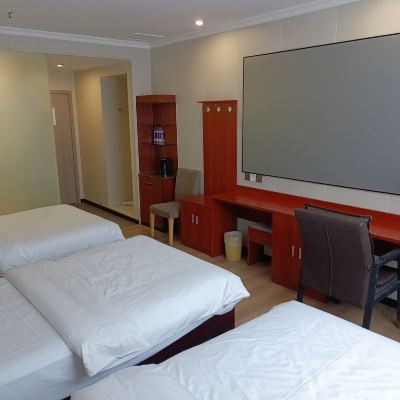 家庭影音房（陽光大窗） 商旅時尚飯店（深圳華強北店）優惠