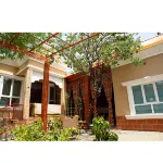 Ili Yining Qinheju Courtyard Homestay