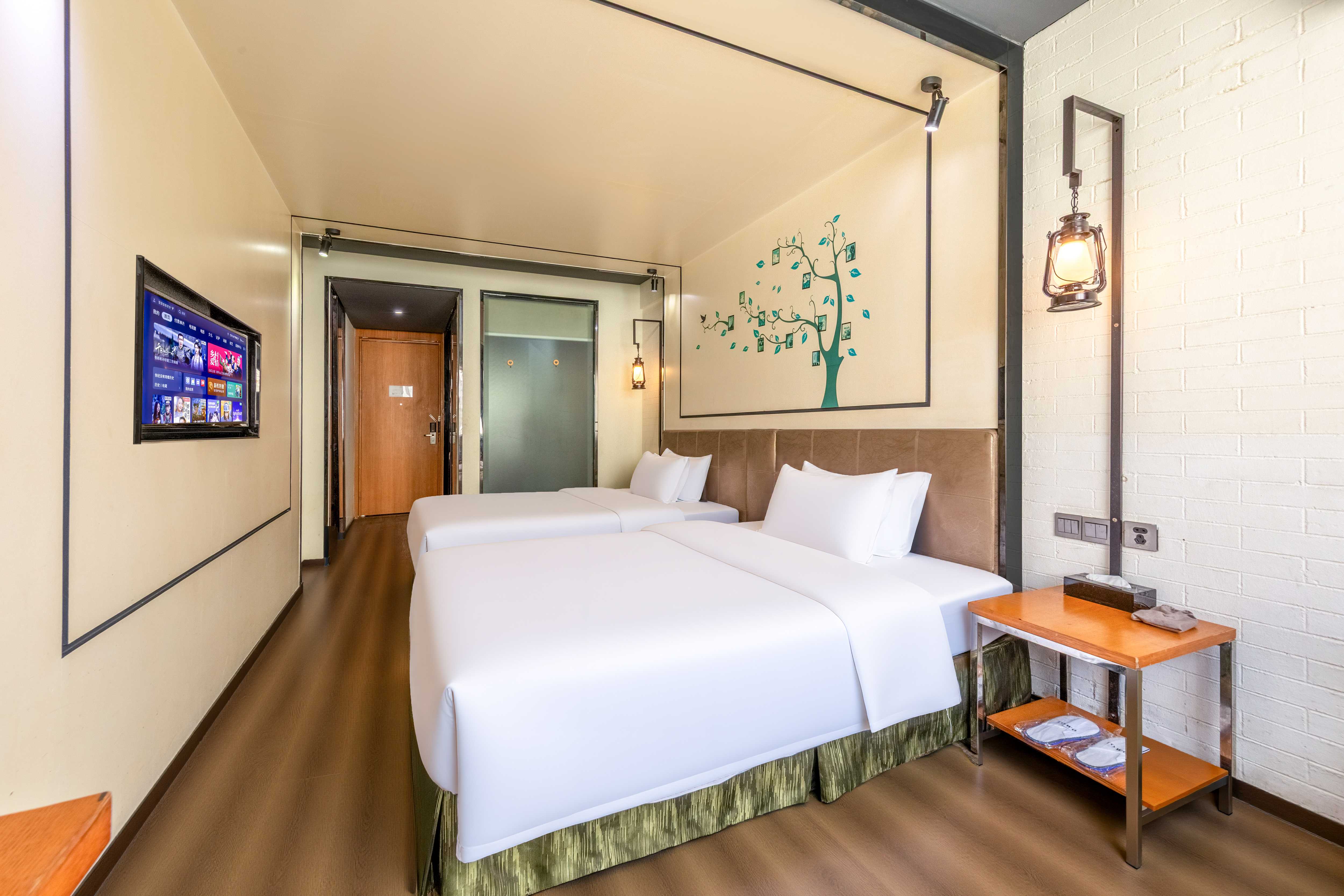 都市风情双床房【静谧好眠+舒适大单人床】