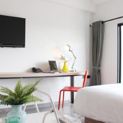 ห้องดีลักซ์เตียงคู่ รหัสโปรโมชั่น โรงแรมเอ็มแกรนด์ ร้อยเอ็ด