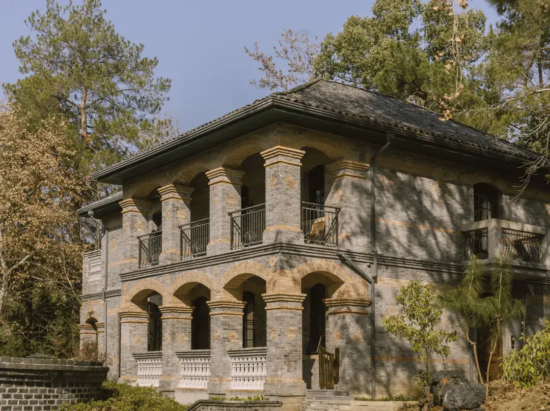 Xingshan Wonderland · In The Forest - Jingdezhen