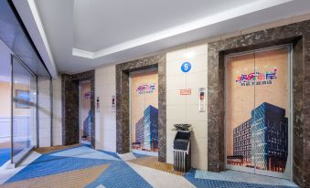 Chenzhou happy coast  hotel