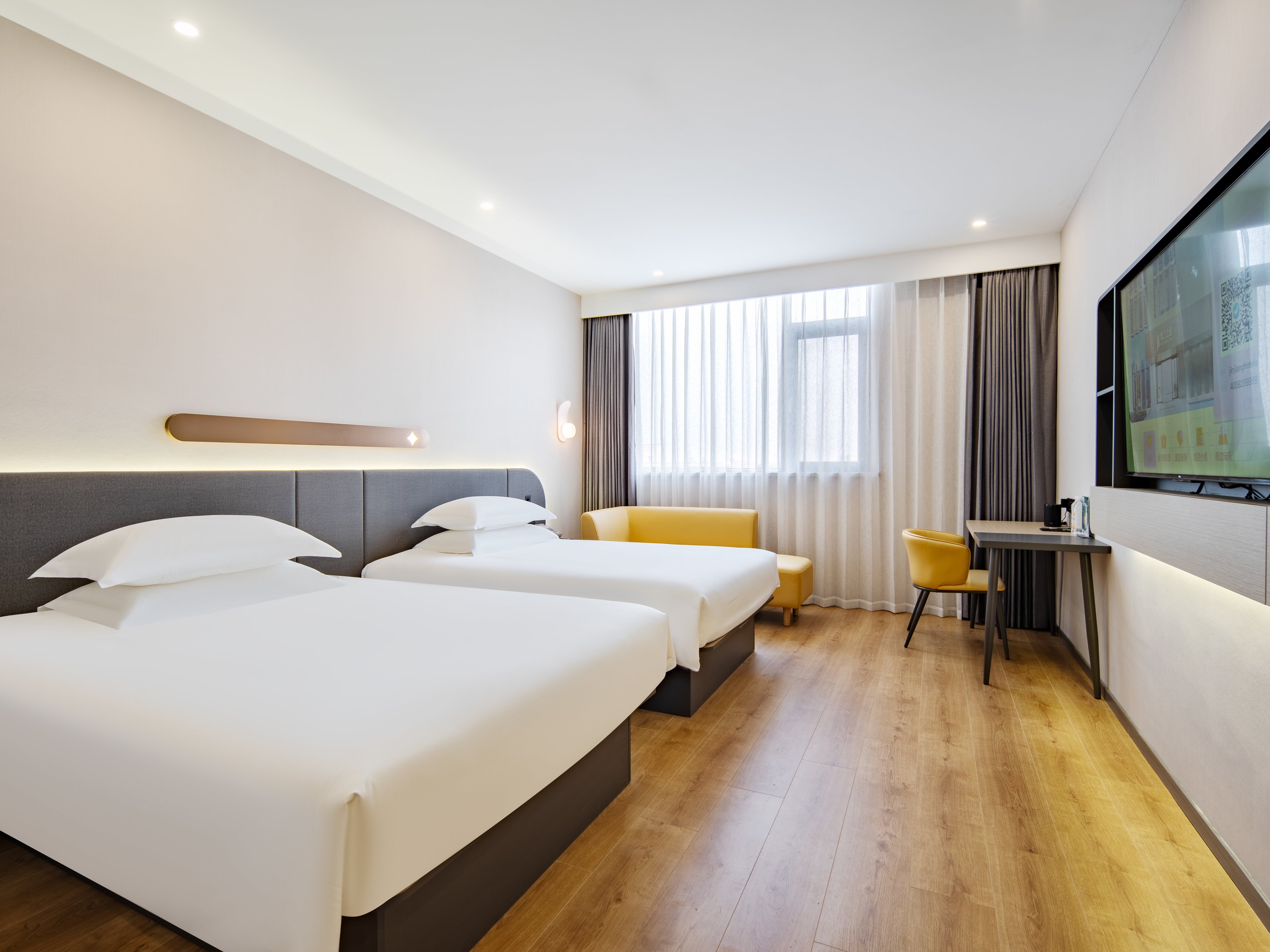 星选豪华零压双床房