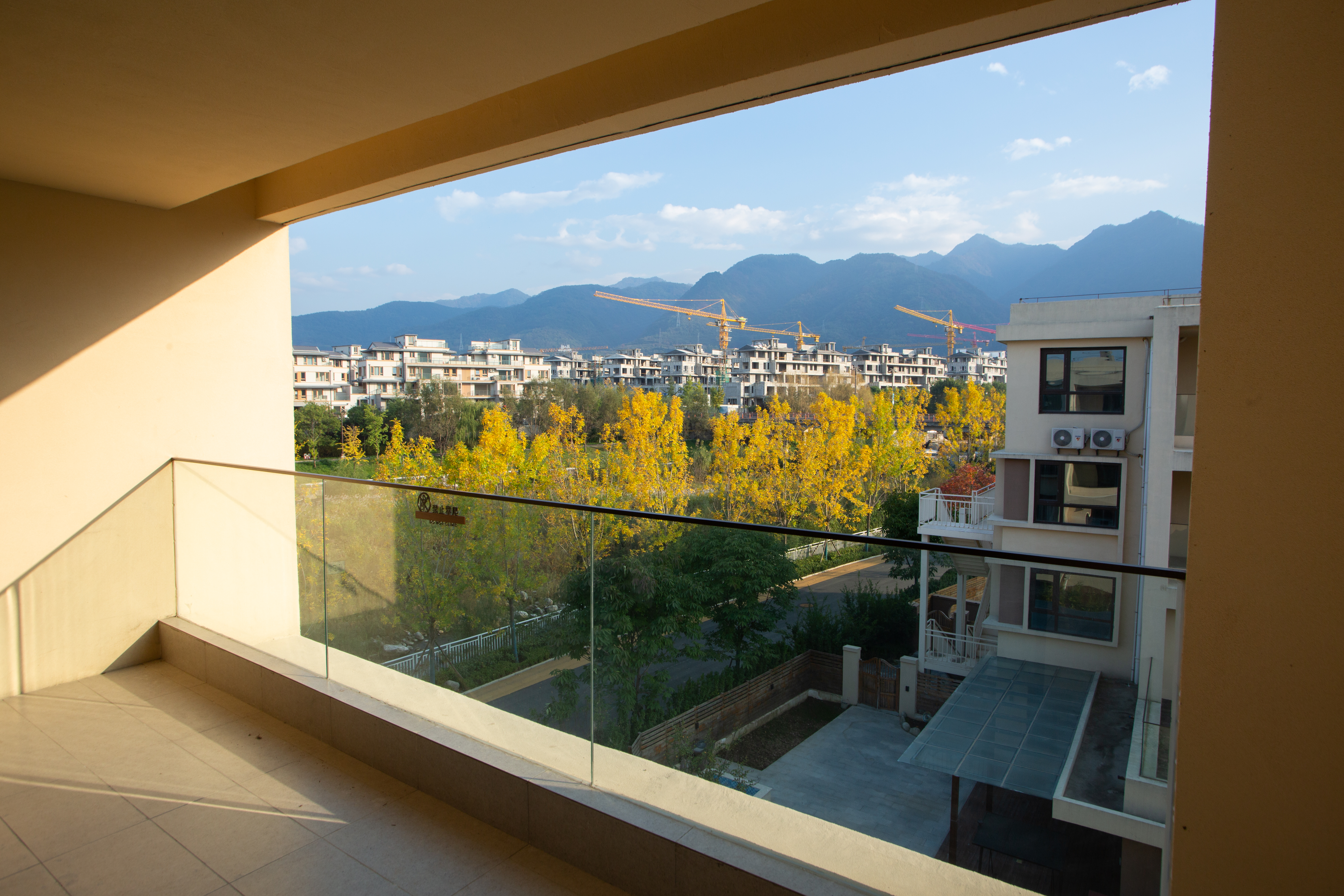 聆河私汤三居套房