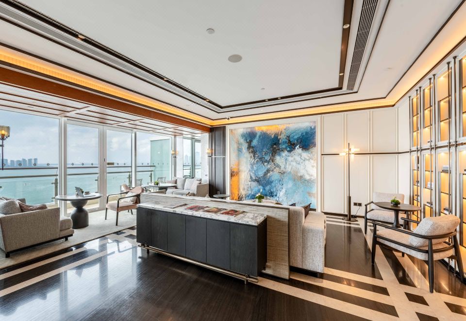 尊享行政海景套房|陽臺【270°海景】