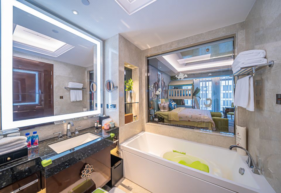 Zhaolin Grand Hotel BeijingCute Pet Party Children's Theme Suite