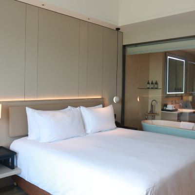 優享大床房 臨海遠洲國際大飯店優惠