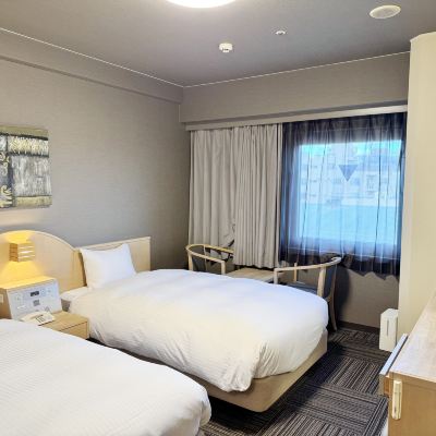 雙床房-僅限加熱煙草使用 東京阿佐谷路線客棧酒店（原亞米斯塔阿佐谷酒店）優惠