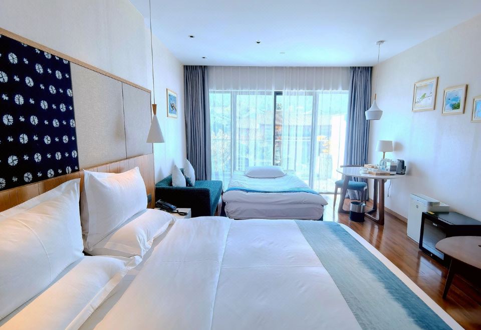 家庭房?一大一小床,舒适鹅绒被,解压浴缸,独立衞浴