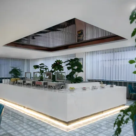 Magnotel Hotel (Guyuan Municipal Government) Отели в г. Гуюань