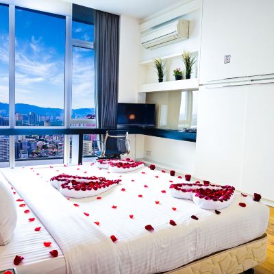 Economy Junior Three Bedroom Apartment Kupon Saba Suites at The Platinum KLCC Bukit Bintang Kuala Lumpur