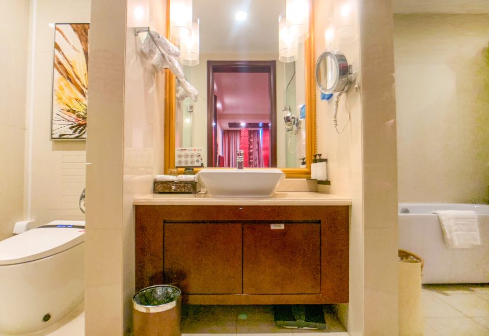 囍·爱主题套房（主题布置+智能马桶+记忆枕）