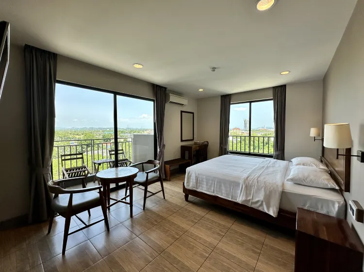 ดีลักษ์เตียงใหญ่พร้อมอ่างอาบน้ำ