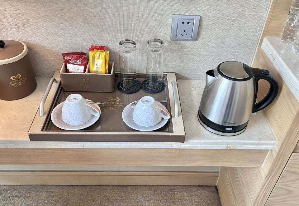 Gloria Grand Hotel JishouNo-smoking Mountain View King