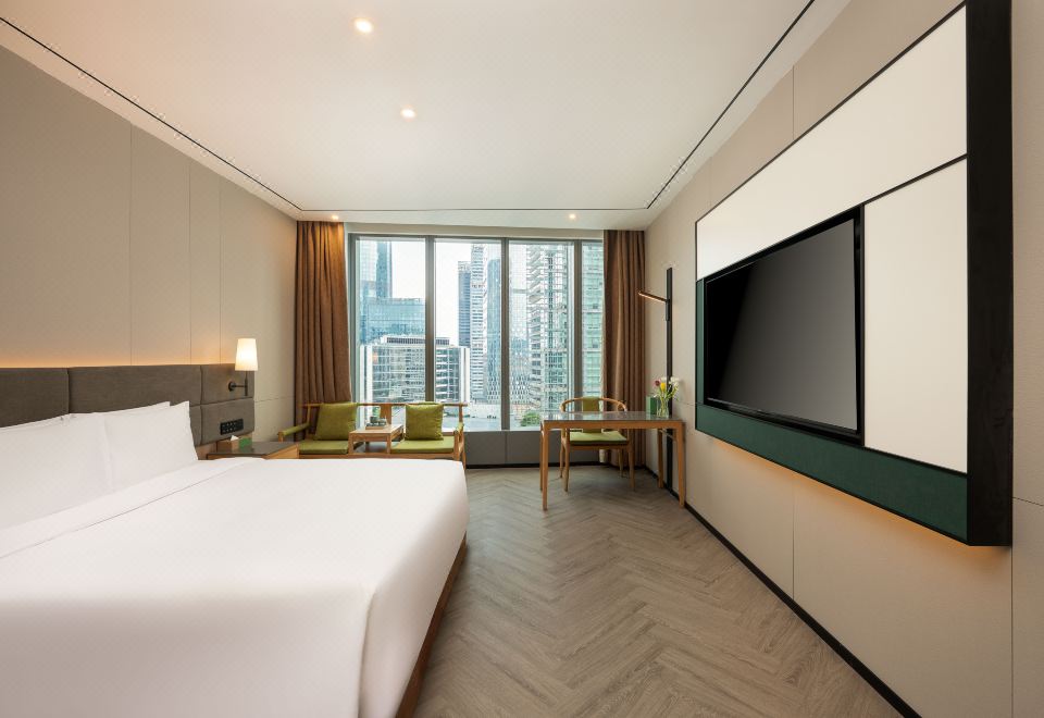 豪华西塔景大床房（璀璨西塔夜景+云朵记忆枕）